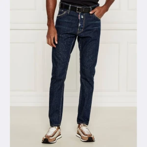 Dsquared2 Jeansy Cool Guy Jean | Tapered fit