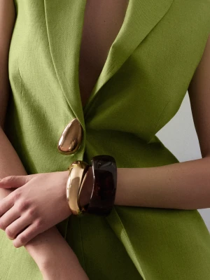 Duża pozłacana broszka TARANKO