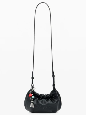 Mała torebka na ramię z zawieszkami Desigual