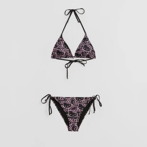 Dwuczęściowy strój kąpielowy z motywem Hello Kitty House