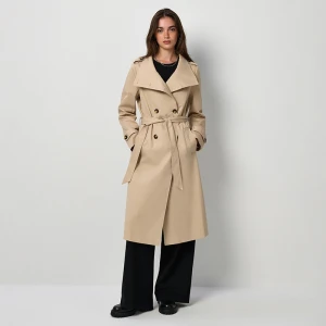 Dwurzędowy beżowy trencz na stójce z paskiem House