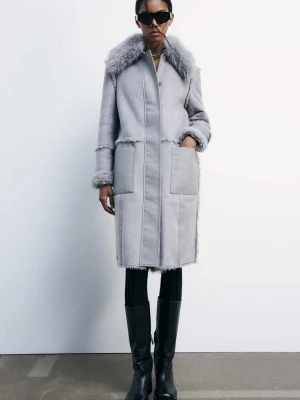 Dwustronny puszysty płaszcz PATRIZIA PEPE