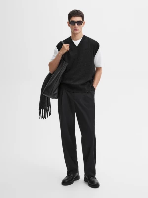 Dzianinowa Kamizelka Z Dekoltem W Serek - Brudnoszary - - Massimo Dutti - Mężczyzna