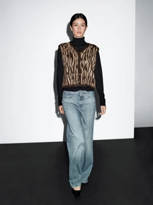 Dzianinowa Kamizelka Z Mieszanki Wełny W Zwierzęcy Wzór - Brązowy - - Massimo Dutti - Kobieta