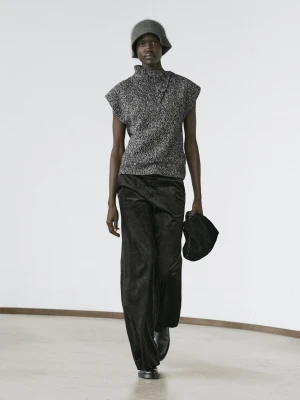 Dzianinowa Kamizelka Z Muliny Z Ozdobnym Kołnierzem - Czarny - - Massimo Dutti - Kobieta