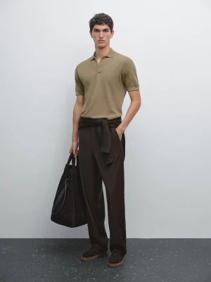 Dzianinowa Koszulka Polo Z Dekoltem W Serek - Khaki - - Massimo Dutti - Mężczyzna