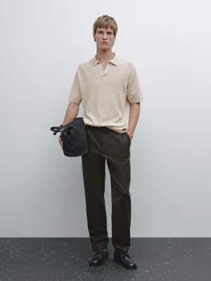 Dzianinowa Koszulka Polo Z Dekoltem W Serek Z Mieszanki Bawełny I Lnu - Beżowy - - Massimo Dutti - Mężczyzna