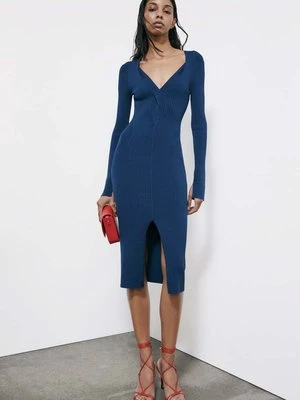 Dzianinowa sukienka midi ze skrzyżowaniem PATRIZIA PEPE