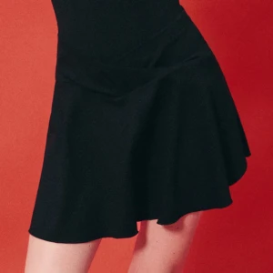 Dzianinowe czarne spódnico-spodenki ULTRAFLEX z kieszonką House