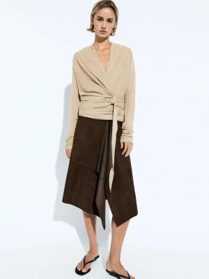Dzianinowy Kardigan Z Ozdobnym Kopertowym Drapowaniem - Piaskowy - Massimo Dutti - Female