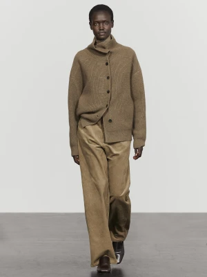 Dzianinowy Kardigan Ze 100% Kaszmiru Z Zapięciem Kopertowym - Khaki - Massimo Dutti - Female