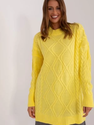 Dzianinowy sweter w warkocze żółty