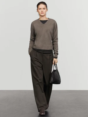 Dzianinowy Sweter Z Dekoltem W Serek, 100% Wełny - Szarobrązowy - Massimo Dutti - Female