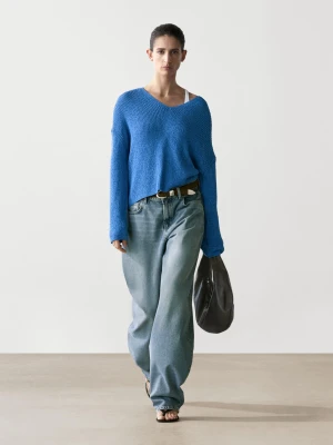 Dzianinowy Sweter Z Dekoltem W Serek Z Mieszanki Bawełny - Chabrowy - - Massimo Dutti - Kobieta