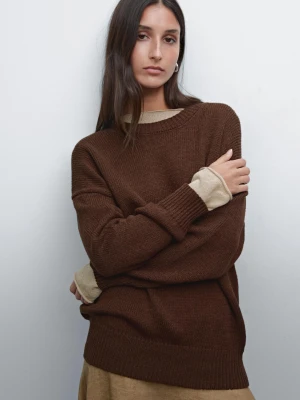 Dzianinowy Sweter Z Mieszanki Lnu Z Okrągłym Dekoltem - Czekoladowy - - Massimo Dutti - Kobieta