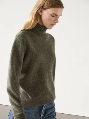 Dzianinowy Sweter Z Mieszanki Wełny Z Golfem - Zielony Khaki - - Massimo Dutti - Kobieta