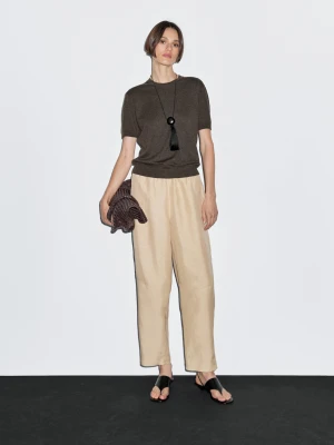 Dzianinowy Sweter Z Mieszanki Wełny Z Krótkim Rękawem - Czekoladowy - - Massimo Dutti - Female