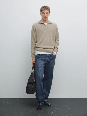 Dzianinowy Sweter Ze 100% Kaszmiru Z Dekoltem W Serek - Ecru - - Massimo Dutti - Mężczyzna