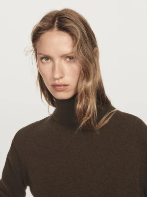 Dzianinowy Sweter Ze 100% Kaszmiru Z Golfem - Brązowy - - Massimo Dutti - Kobieta