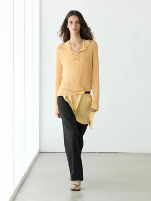 Dzianinowy Sweter Ze 100% Lnu Z Detalem Przy Dekolcie - Perłowy/Beżowy - - Massimo Dutti - Kobieta