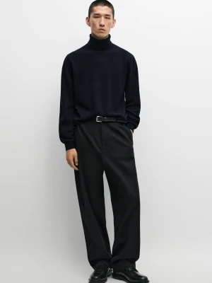 Dzianinowy Sweter Ze 100% Wełny Z Golfem - Granatowy - Massimo Dutti - Male