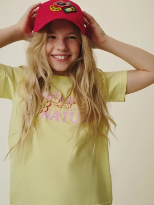 Dziewczęcy t-shirt z nadrukiem 4F 4FJRSS26TTSHF3677 - żółty 4F JUNIOR