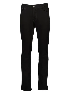 BRAX Dżinsy "Chuck" - Slim fit - w kolorze czarnym rozmiar: W38/L32