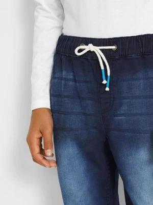 Dżinsy dresowe o kroju regular fit z prostymi nogawkami bonprix