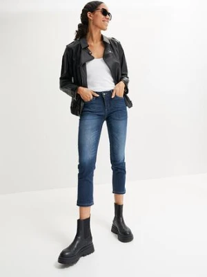 Jeansy 7/8 z rozcięciem i stretchem bonprix