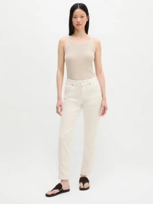 Dżinsy model Theda boyfriend cropped Marc O'Polo bílá