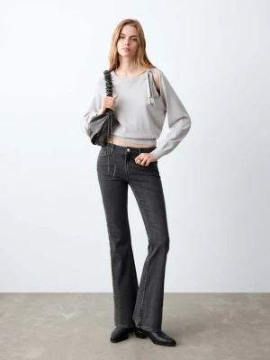 Dżinsy o kroju flare ze strasem black denim - Teen - - MANGO TEEN