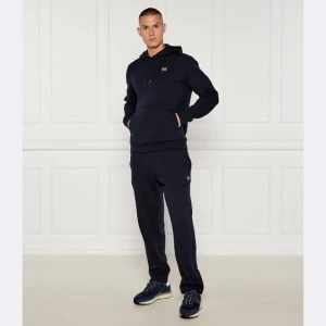 EA7 Dres | Modern fit