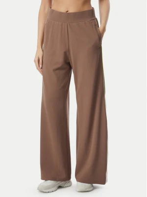 EA7 Emporio Armani Spodnie dresowe 7W001336 AF13289 U6041 Brązowy Relaxed Fit