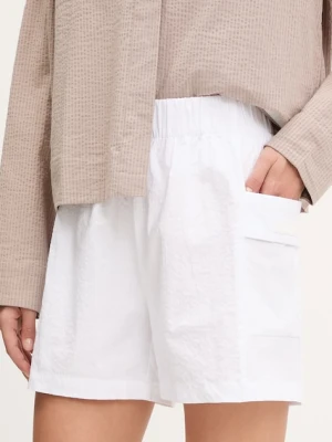 Zdjęcie produktu EA7 Emporio Armani szorty damskie kolor biały gładkie high waist AF12506.7W000164