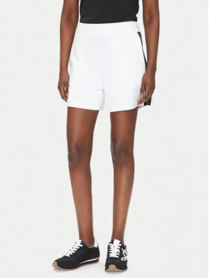 EA7 Emporio Armani Szorty materiałowe 7W000176 AF12643 U0002 Biały Regular Fit