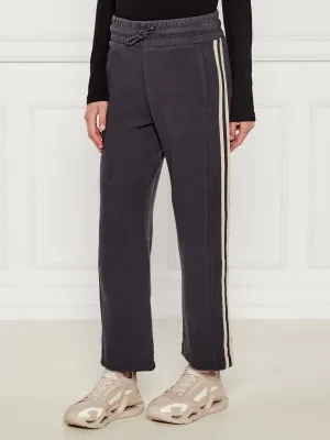 EA7 Spodnie dresowe | Comfort fit