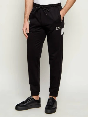 EA7 Spodnie dresowe | Regular Fit czarny