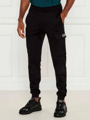 EA7 Spodnie dresowe | Regular Fit czarny