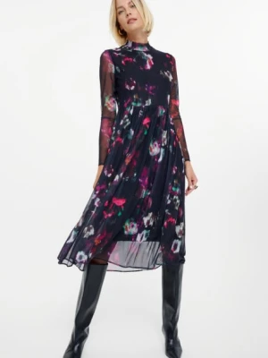 Efektowna printowana  sukienka z półgolfem Greenpoint