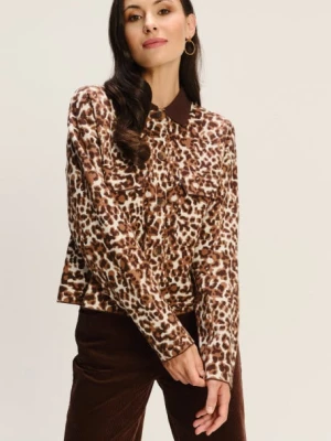 Efektowny panterkowy kardigan z kontrastowym kołnierzykiem Greenpoint