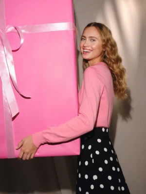 Efektowny sweter z kołnierzykiem jasny róż Greenpoint