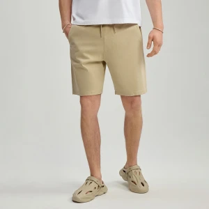 Elastyczne szorty przed kolano beżowe House