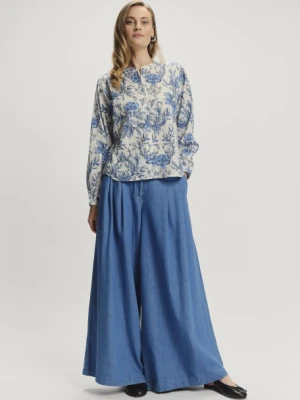 Elegancka bluzka w kwiaty z podkreśloną talią Greenpoint