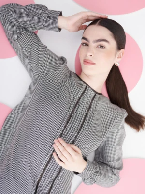 Zdjęcie produktu Elegancka bluzka z długim rękawem wzór w pepitkę Greenpoint