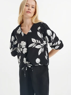Elegancka czarna bluzka w białe kwiaty Greenpoint