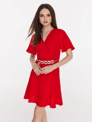 Elegancka czerwona sukienka z kopertowym dekoltem TARANKO