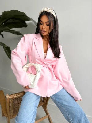 Elegancka długa marynarka z wiązaniem ORINA - pudrowy róż  magmac 