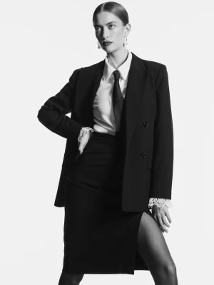 Elegancka dwurzędowa marynarka z wełną TARANKO