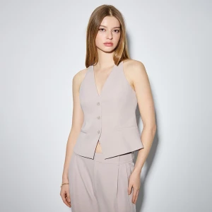 Elegancka kamizelka z zapięciem na guziki beżowa House