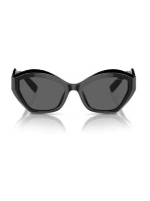 Elegancka kolekcja okularów przeciwsłonecznych dla kobiet Giorgio Armani